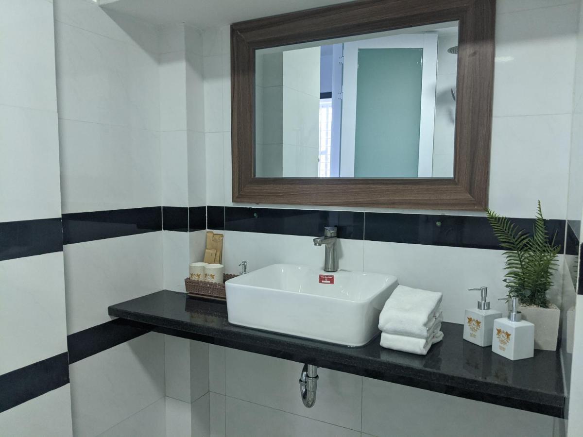 Tuấn Ninh Hotel Chi Khu Co Ong Ngoại thất bức ảnh