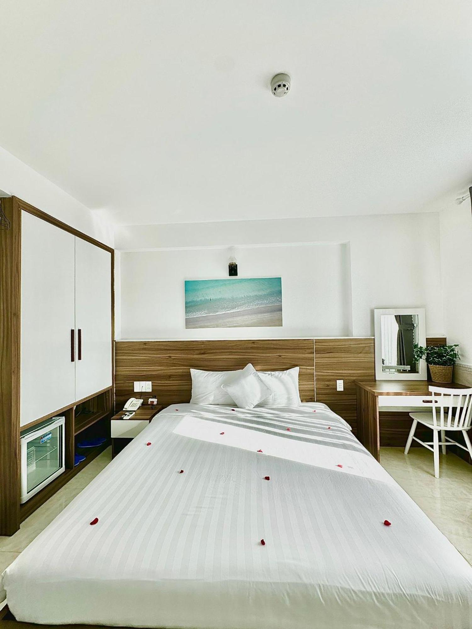 Tuấn Ninh Hotel Chi Khu Co Ong Ngoại thất bức ảnh